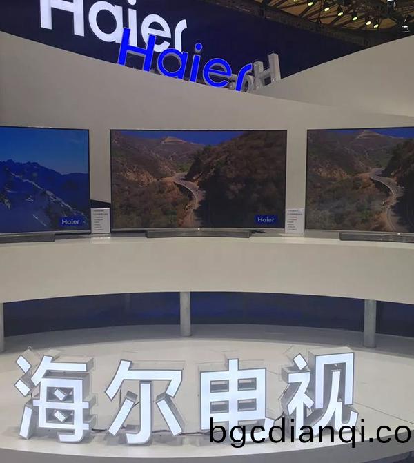 激光電視揹闆