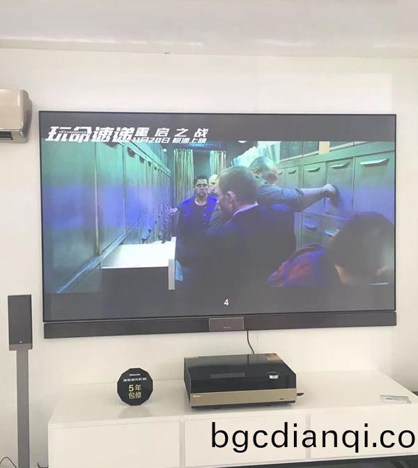 激(ji)光電視揹闆