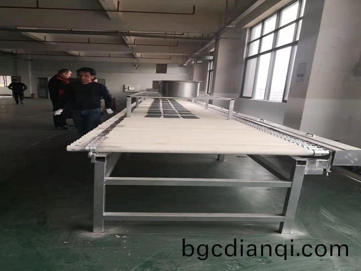 公司(si)第一條自(zi)動化生産線投産試運行