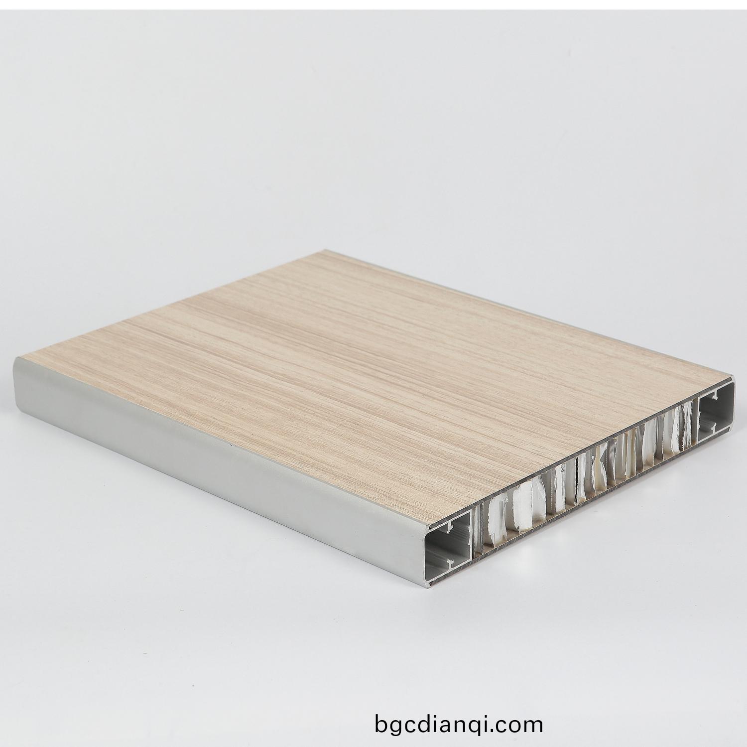 HPL honeycomb panel 4.jpg